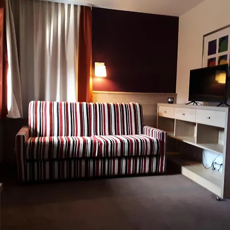 Apartment Plagne Lauze - Maeva - 4 Personnes - Selection Mae-4434 Macot-la-Plagne
